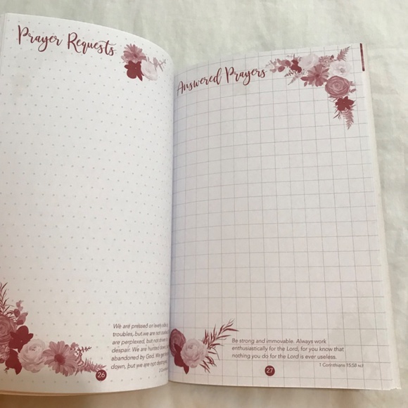 Strong and Courageous Journal with 1000 Trivia Facts About The Bible Bundle - Picture 14 of 16